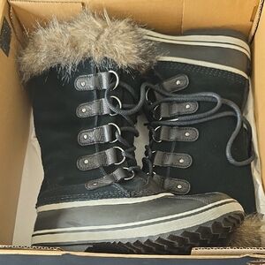Sorel Black Winter Boots with Fur Trim